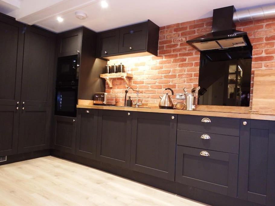 Newly Renovated Stunning Warehouse Apartment Bournemouth Dış mekan fotoğraf