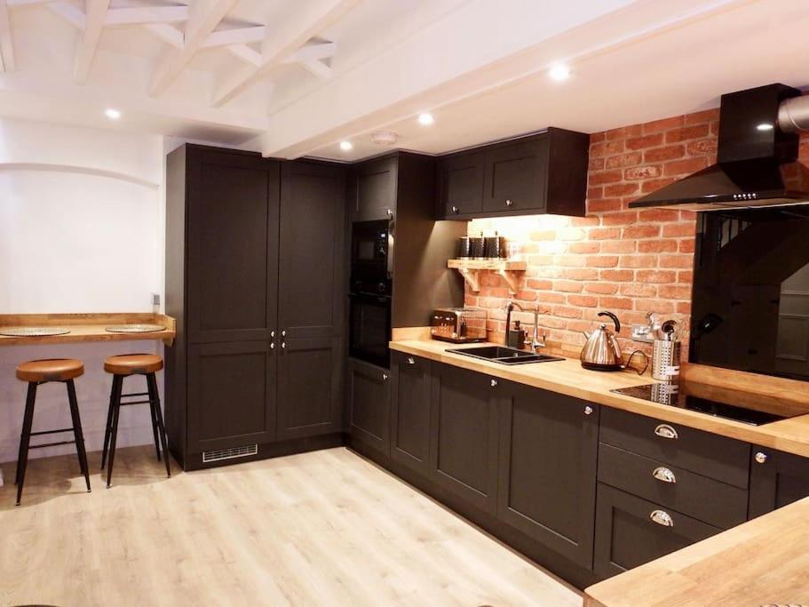 Newly Renovated Stunning Warehouse Apartment Bournemouth Dış mekan fotoğraf