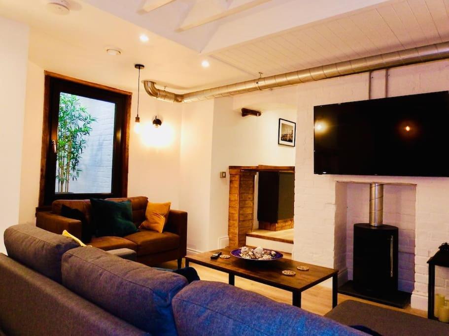 Newly Renovated Stunning Warehouse Apartment Bournemouth Dış mekan fotoğraf